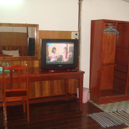 Champa Hotel Pakse Exterior foto