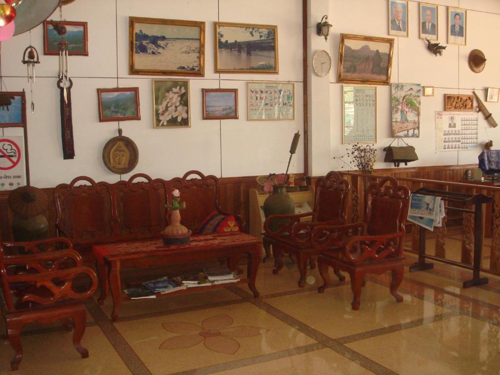 Champa Hotel Pakse Exterior foto